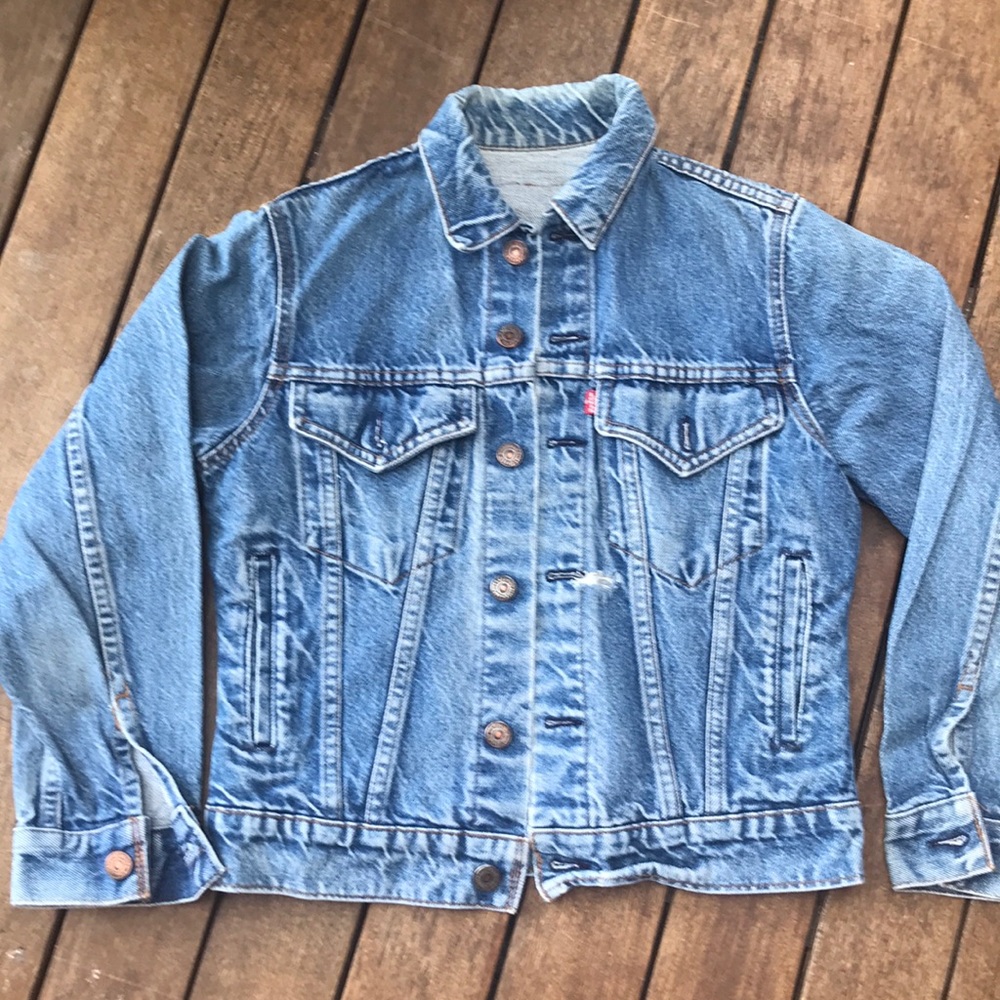 LEVIS Denimjacket - FREE SHIPPING!!!!!